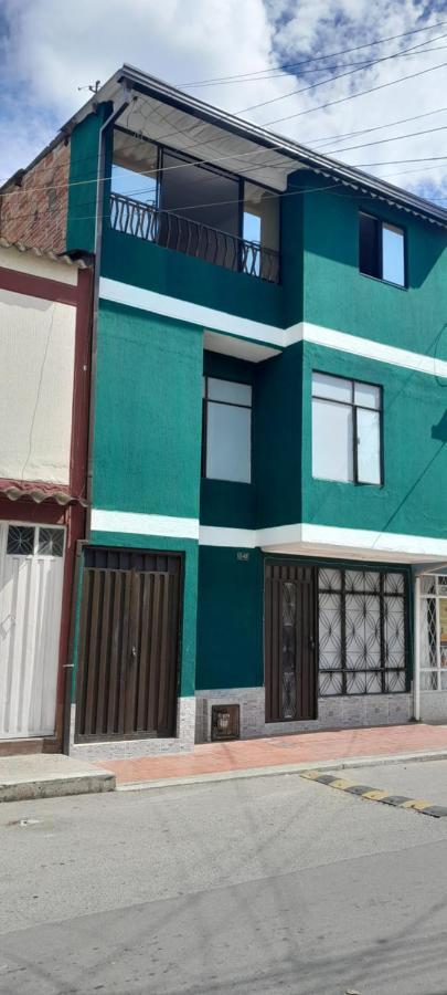 Green House Habitaciones Bucaramanga Bagian luar foto